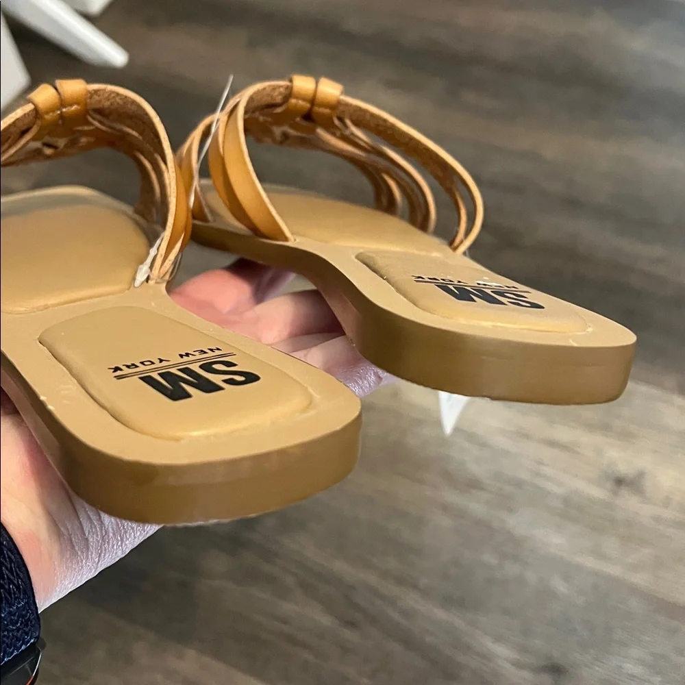 Steve Madden SM New York Women's Melody Tan Sandals Size 9 NWT